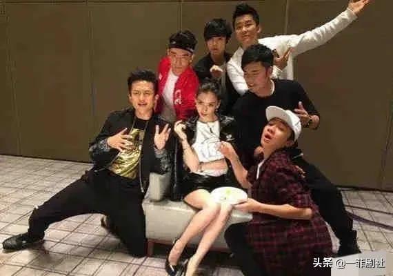 最近娛樂圈吃瓜爆料,明星戀情、丑聞大揭秘！