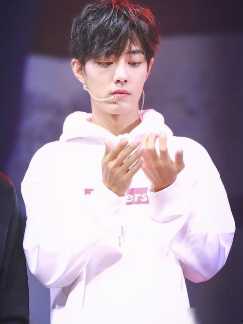 娛樂圈吃瓜爆料肖戰(zhàn)是誰,娛樂圈吃瓜爆料中的焦點人物