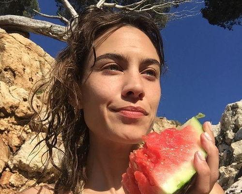 國(guó)外娛樂(lè)圈每日吃瓜