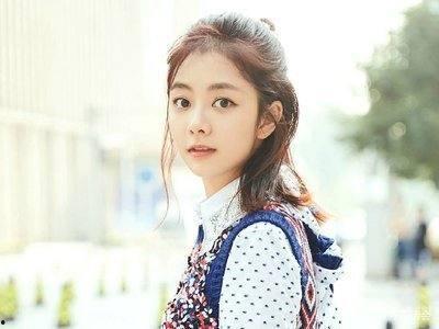 娛樂吃瓜譚松韻,娛樂圈的“吃瓜”達(dá)人，揭秘明星幕后故事