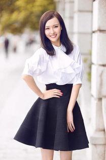 娛樂吃瓜醬拉絲襯衫,娛樂吃瓜醬拉絲襯衫，輕松駕馭潮流風(fēng)采