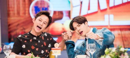 雙男主娛樂圈吃瓜的小說,瓜田里的甜蜜較量