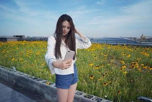 娛樂吃瓜美女模特,揭秘吃瓜美女模特的時(shí)尚傳奇